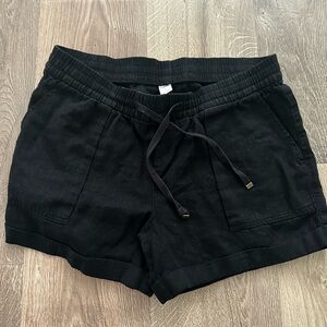 Old navy shorts size S